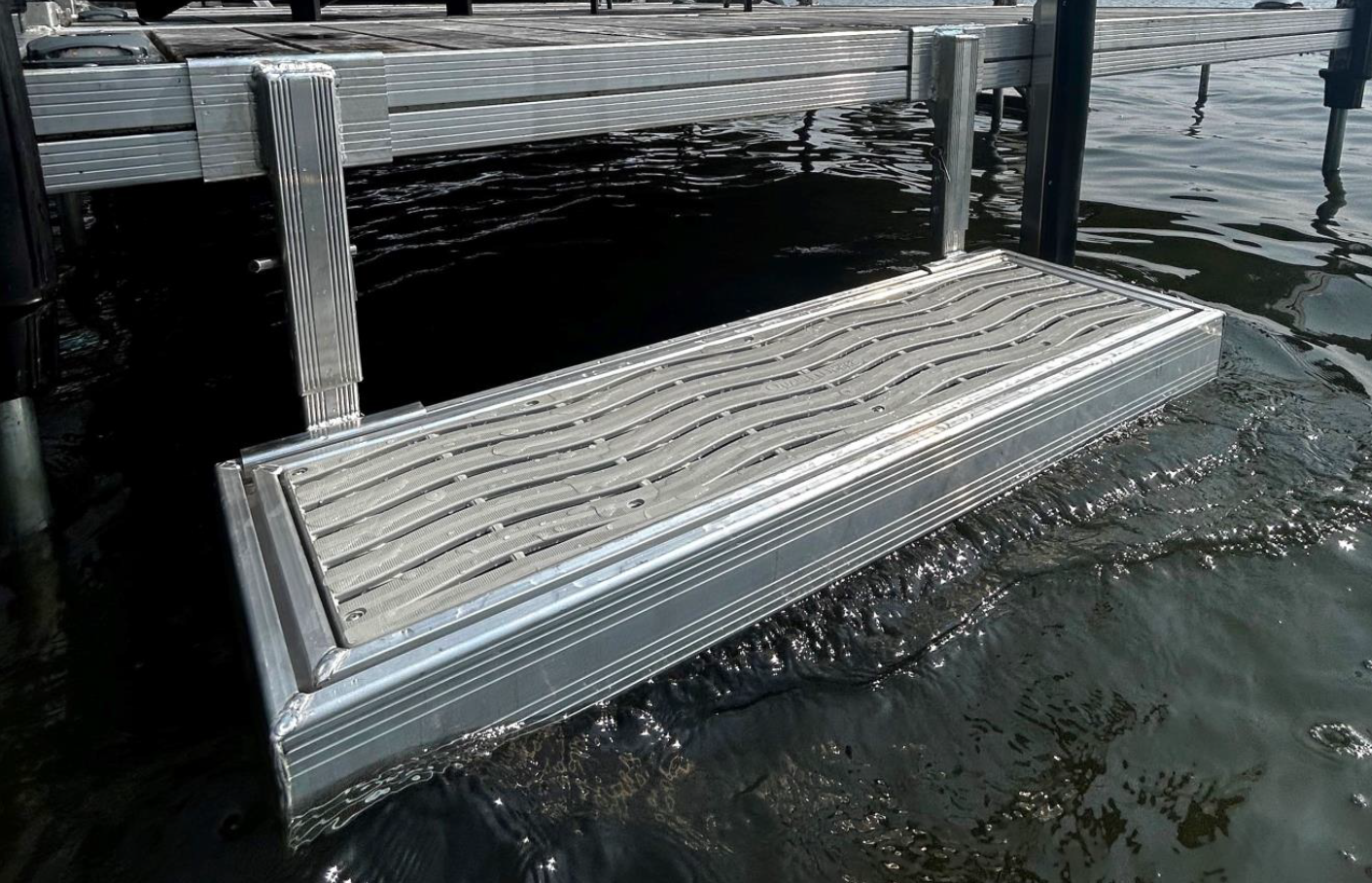 Adjustable Swimming Bench 2