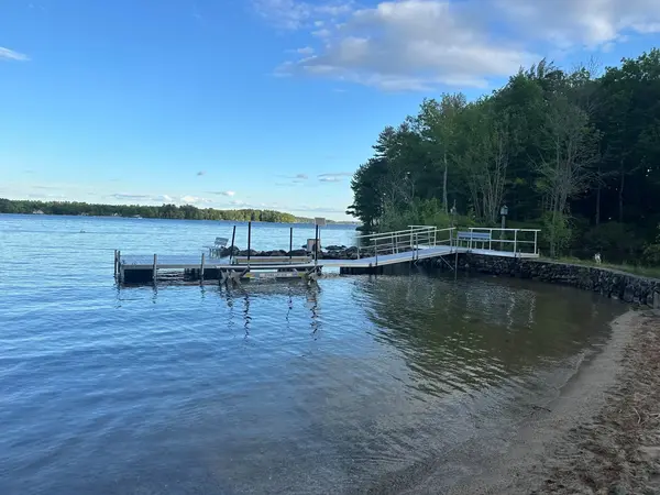 Floating Aluminum with Lumberock 1