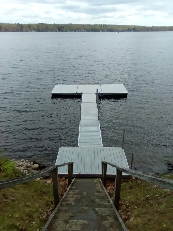 Floating Aluminum with Lumberock 1
