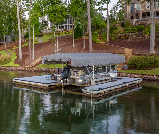 RGC Hydraulic Vertical Boat Lift Example 4