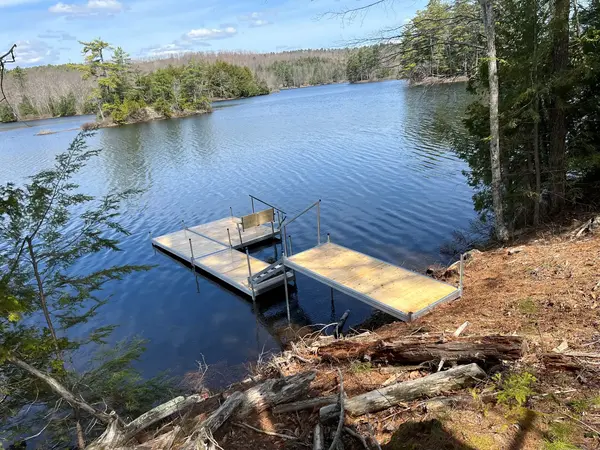 Stationary Aluminum with Cedar