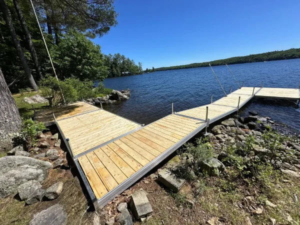 Stationary Aluminum with Cedar