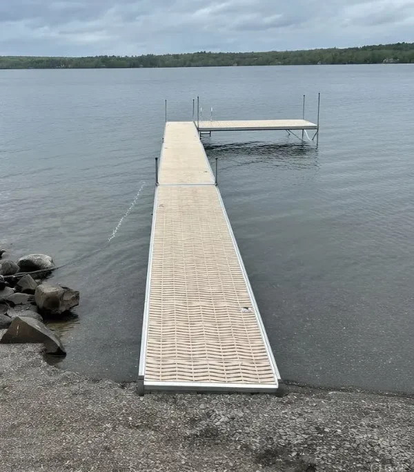 Stationary Aluminum Dock with XWave Decking 2